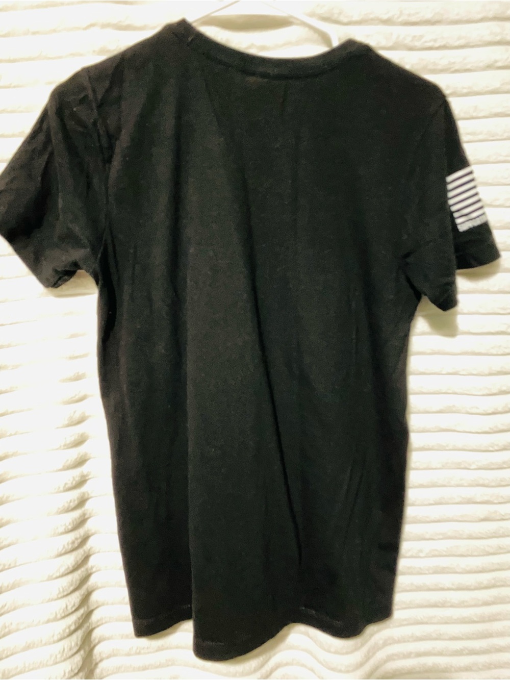 Men's Black 'Land of the Free' Graphic Tee - Picture 4 of 5